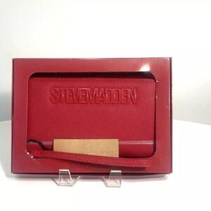 Steve Madden NWT In Box Bzipeee Zip Around Crimson Boxed Wallet Wristlet